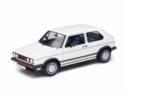 Volkswagen Pirelli Golf 1 GTI Modellfahrzeug 1:18