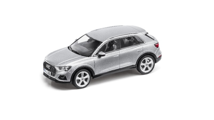 Audi Q3, stříbrný odstín Florett, 1:43